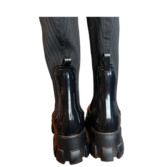 ASOS Design Gravity Over The Knee Wellie Boots in Black - Picture 4 of 8